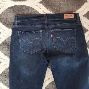 Levi super low Jean's
